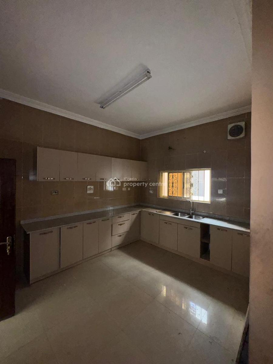 a Spacious 4 Bedroom Semi-detached Duplex Located in a Gated Estate, Maruwa, Lekki Phase 1, Lekki, Lagos, Semi-detached Duplex for Rent