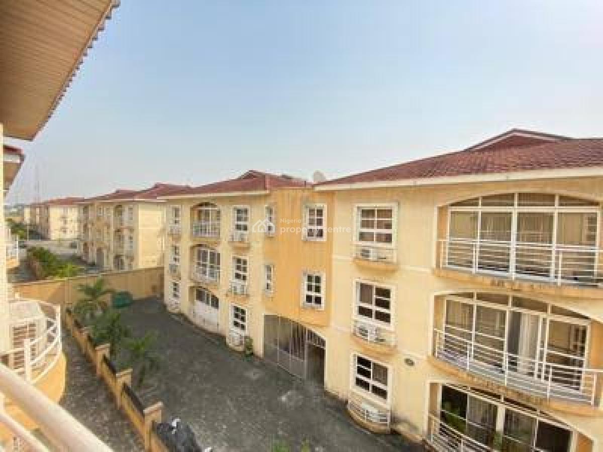Fully Serviced & Furnished 3 Bedroom Apartment with 24hrs Power, Milverton Estate, Osapa, Lekki, Lagos, Flat / Apartment for Rent