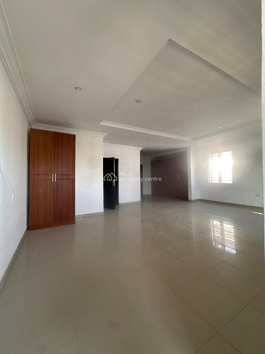 5bedrooms Semi Detached with 2 Rooms Bq Available, Lekki Phase 1, Lekki, Lagos, Semi-detached Duplex for Rent