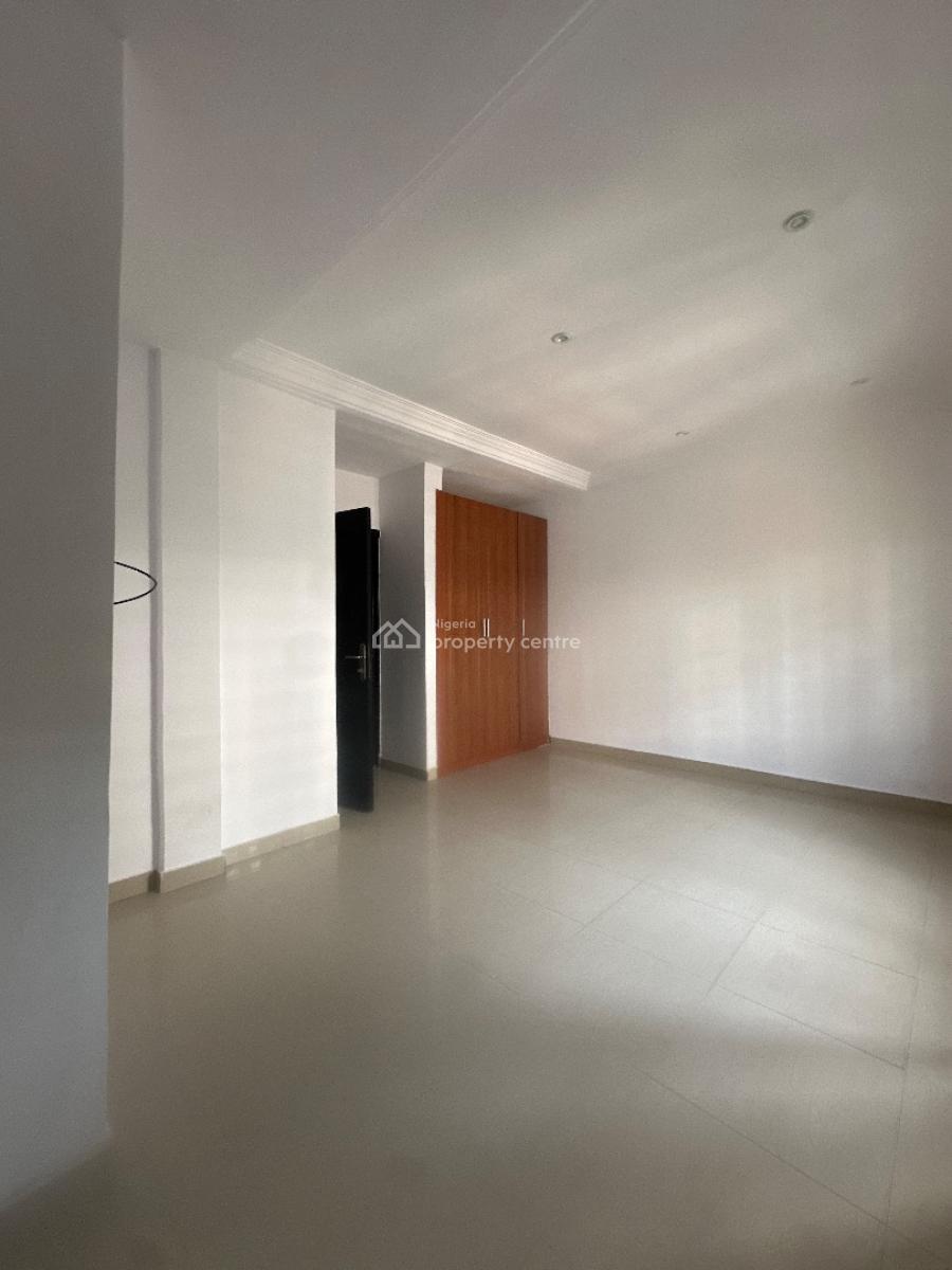 5bedrooms Semi Detached with 2 Rooms Bq Available, Lekki Phase 1, Lekki, Lagos, Semi-detached Duplex for Rent