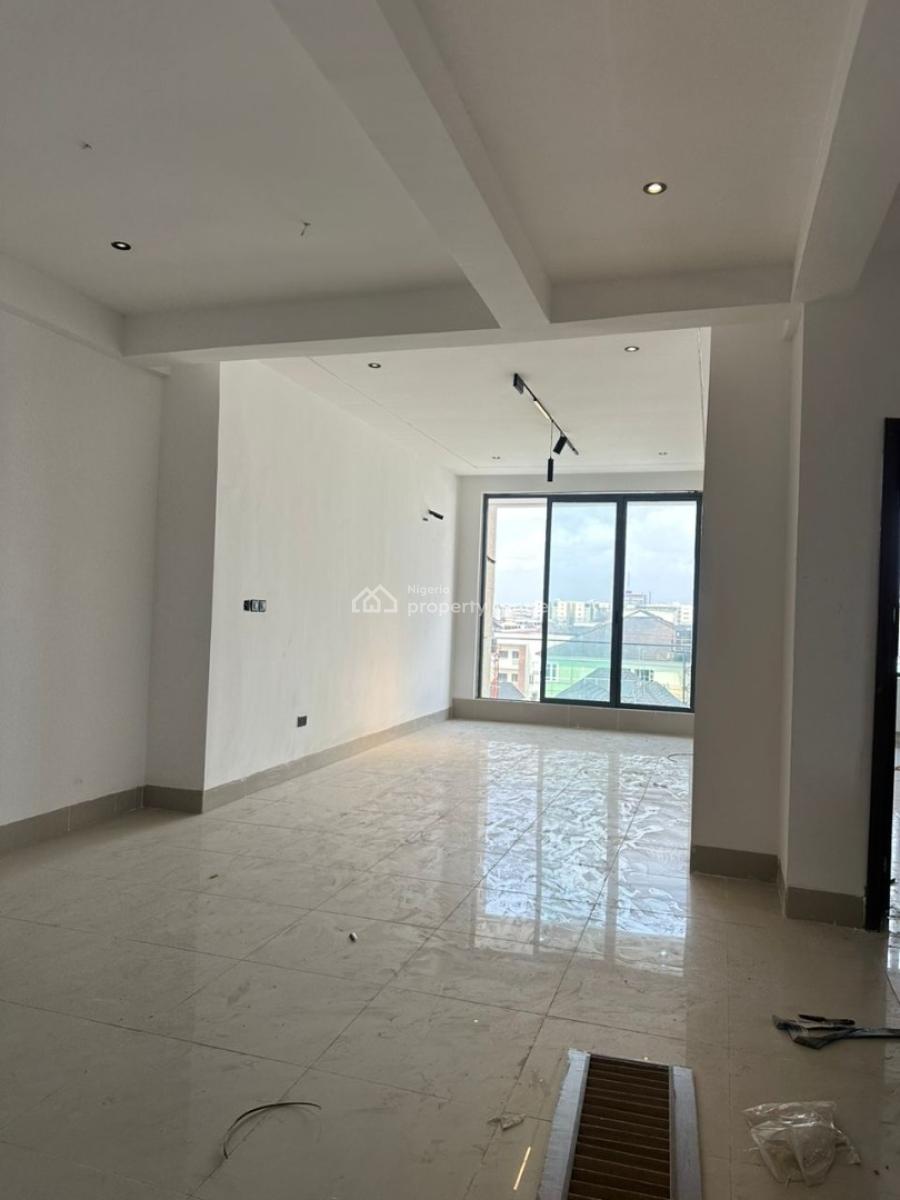 Beautifully Finished  Spacious 2 Bedroom Apartment, Ikate Elegushi, Lekki, Lagos, Flat / Apartment for Sale