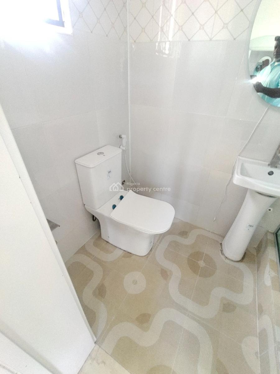 Spacious 2 Bedroom Maisonette, Estate Off Lekki County, Ikota, Lekki, Lagos, Flat / Apartment for Rent