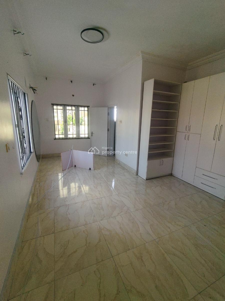 Spacious 2 Bedroom Maisonette, Estate Off Lekki County, Ikota, Lekki, Lagos, Flat / Apartment for Rent