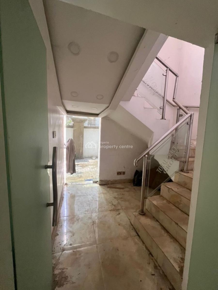 Fully Detached Duplex and a Bq, Wuse 2, Abuja, Detached Duplex for Sale