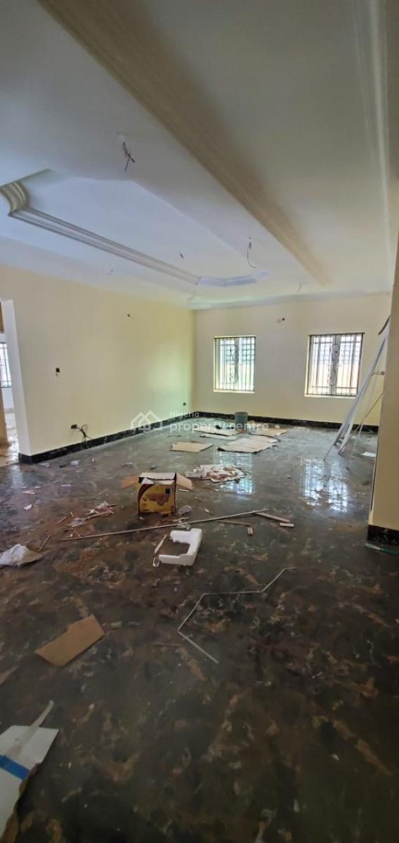 Spacious 2 Bedrooms Maisonette (flat)*, Lekki County, Lekki Expressway, Lekki, Lagos, Flat / Apartment for Rent