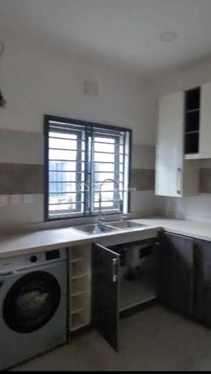 Luxury 3 Bedroom Semi Detached House with Bq, Ogombo, Ajah, Lagos, Terraced Duplex for Rent
