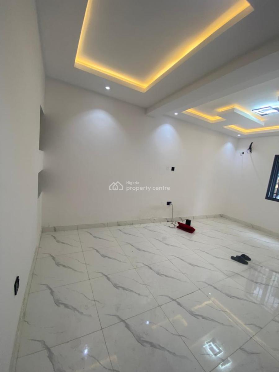 Very Sharp 4 Bedroom Semi Detatch Duplex Inside a Secured Estate in Ch, in a Secured Estate in Chevron, Lekki Phase 2, Lekki, Lagos, Semi-detached Duplex for Rent