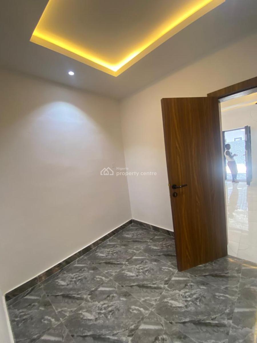Very Sharp 4 Bedroom Semi Detatch Duplex Inside a Secured Estate in Ch, in a Secured Estate in Chevron, Lekki Phase 2, Lekki, Lagos, Semi-detached Duplex for Rent