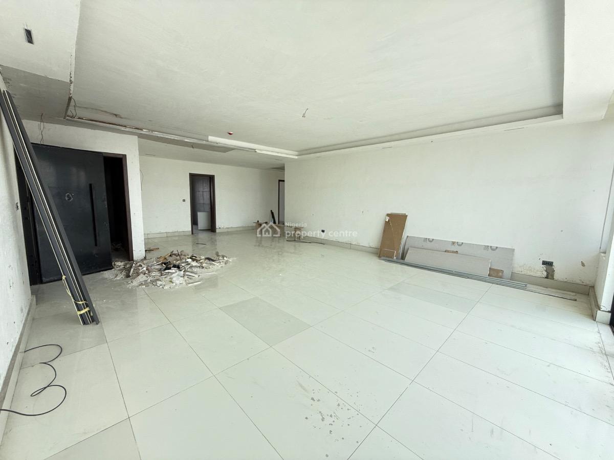 Serviced 3 Bedroom Penthouse with Elevator, Swimming Pool and Gym, Ikate By Lekki Phase 1, Ikate, Lekki, Lagos, Block of Flats for Sale
