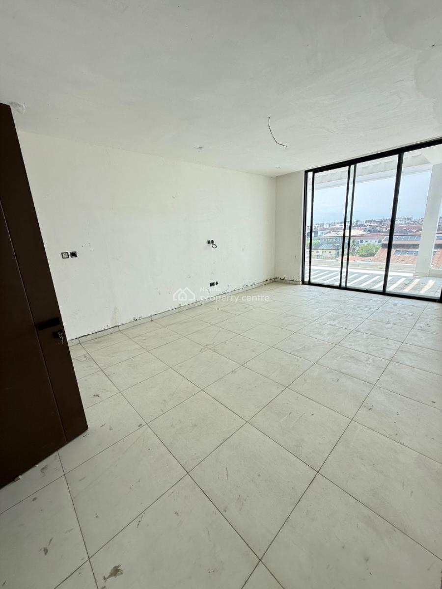 Serviced 3 Bedroom Penthouse with Elevator, Swimming Pool and Gym, Ikate By Lekki Phase 1, Ikate, Lekki, Lagos, Block of Flats for Sale