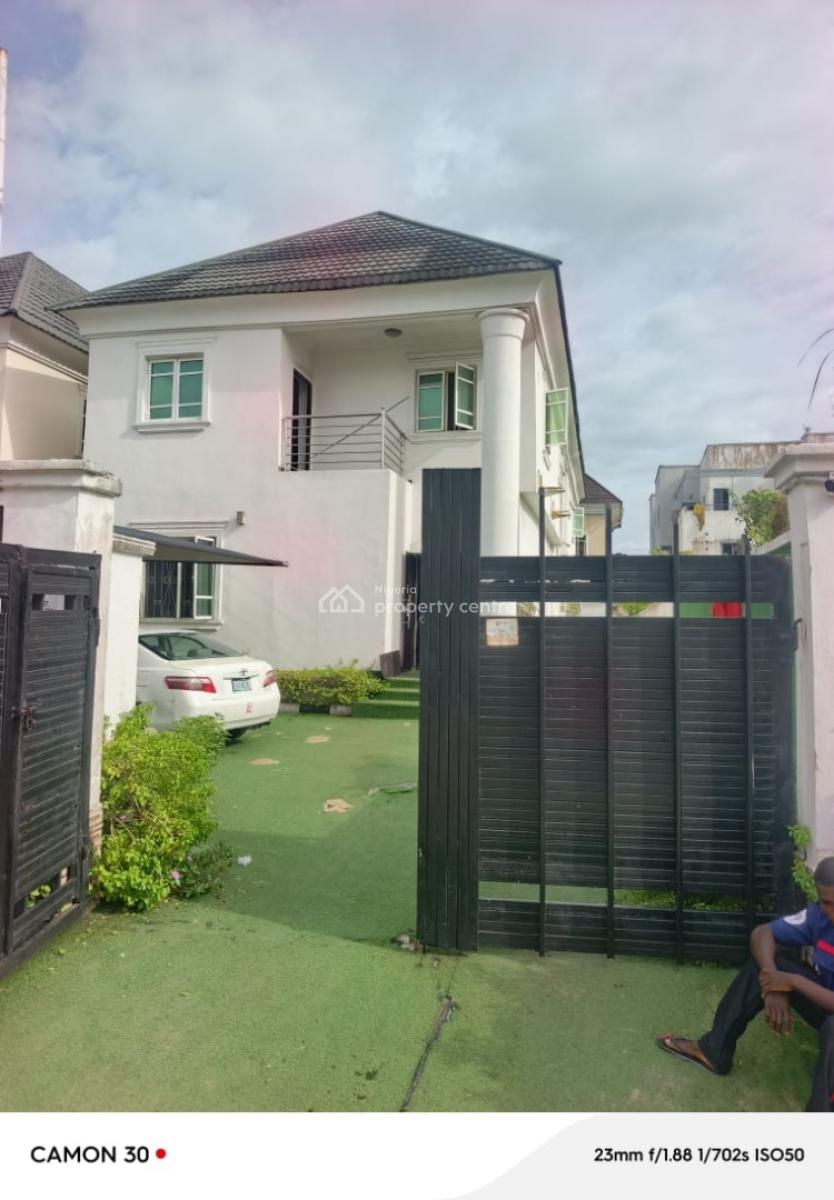 Luxury 6-bedroom Fully Detached Duplex with Two Bqs., Lekki Phase 1, Lekki Phase 1, Lekki, Lagos, Detached Duplex for Rent
