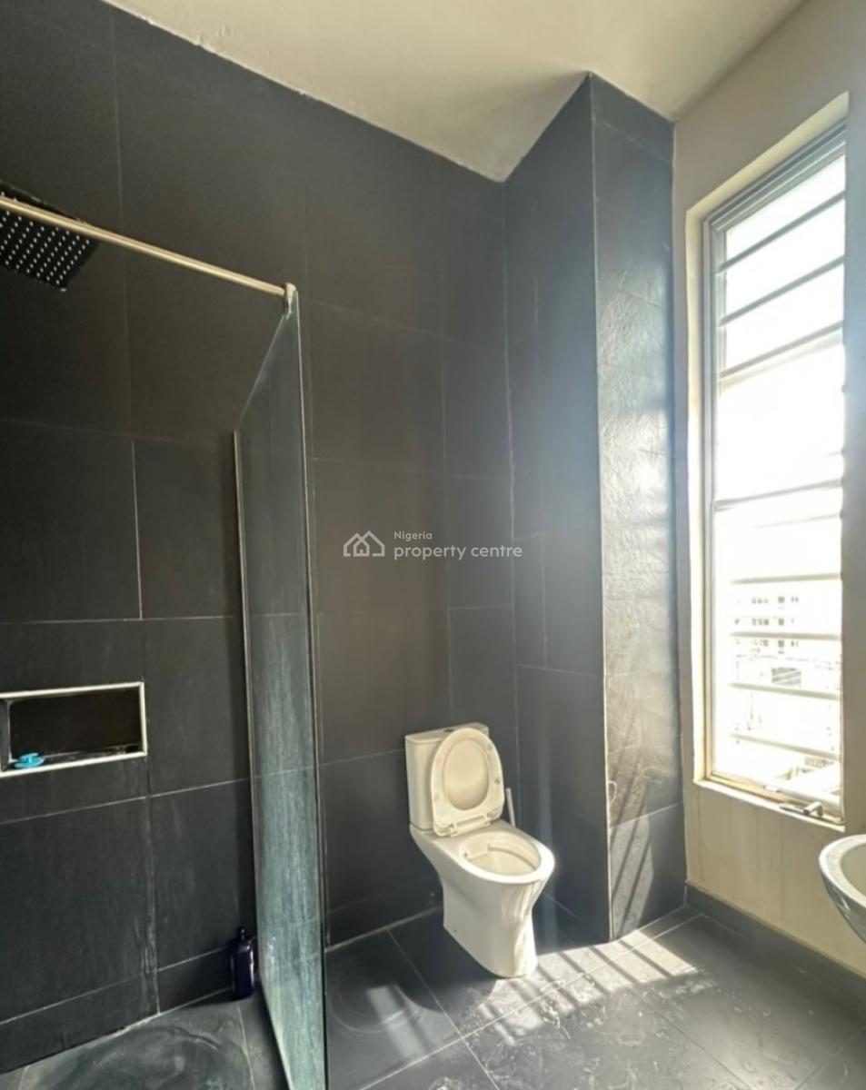 Serviced  3 Bedroom Ensuite Flat with an Open Fitted Kitchen, Oniru, Victoria Island (vi), Lagos, Flat / Apartment for Rent