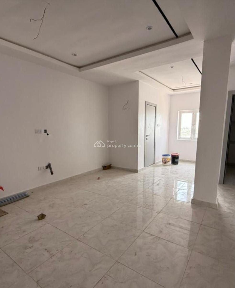 Newly Built and Serviced with 24/7 Power Supply 2 Bedroom En-suite Fla, Ikate, Lekki, Lagos, Flat / Apartment for Rent