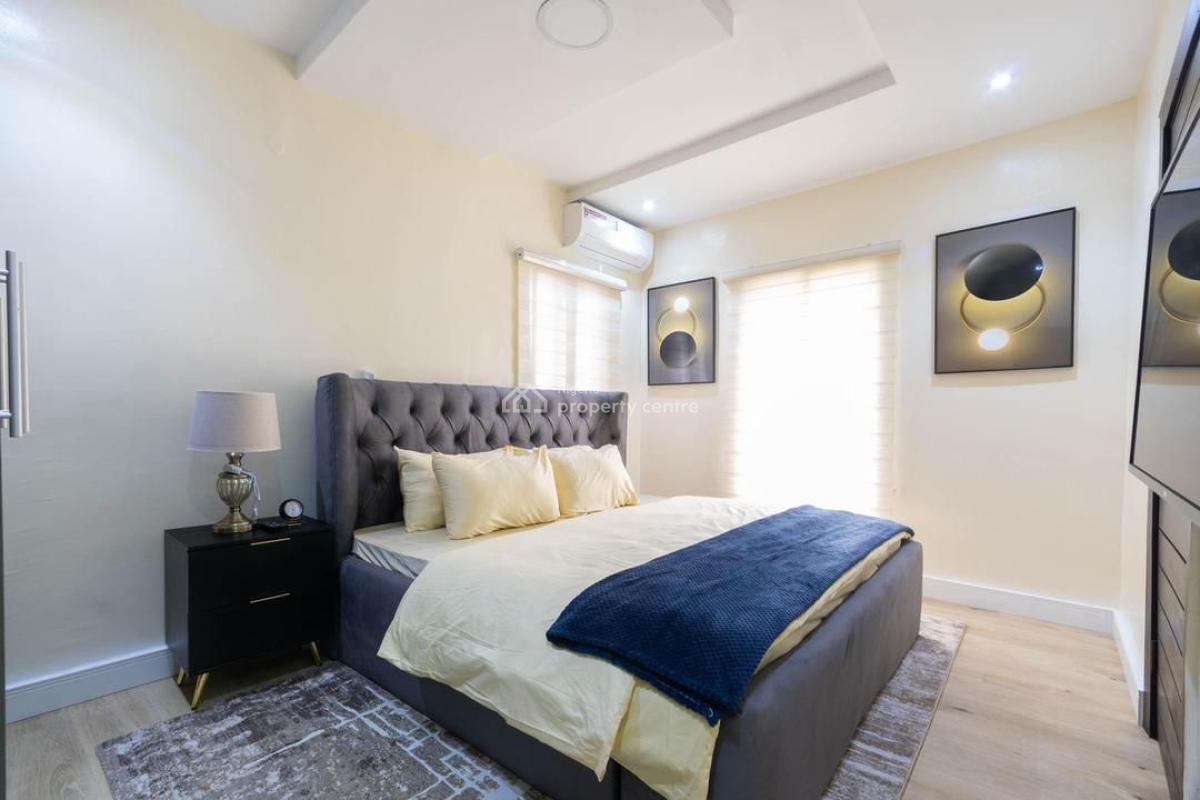 Two (2) Bedroom Apartment with Spacious Living Room, Netflix/dstv, Uni, Victoria Island (vi), Lagos, Flat / Apartment Short Let