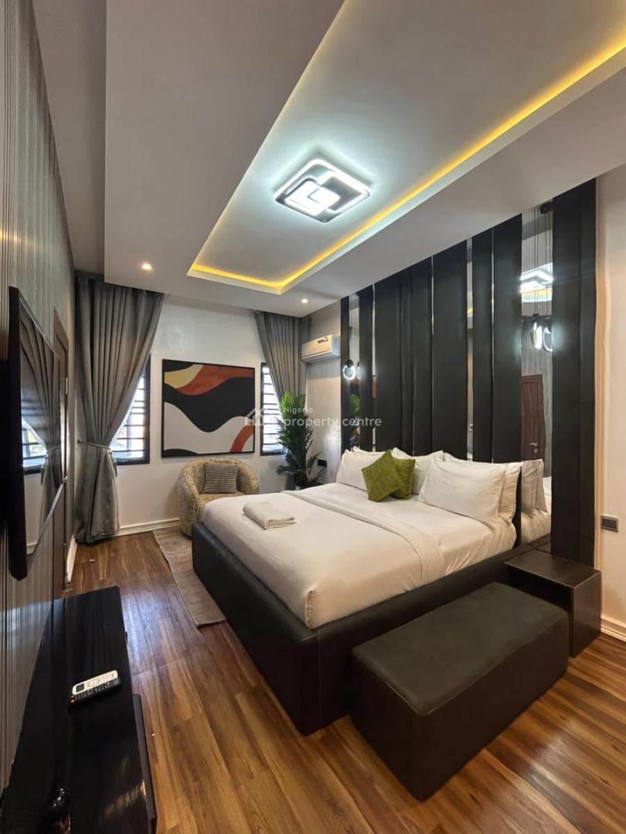 Two -2-bedroom Rooftop Terrace Penthouse, Lekki Phase 1, Lekki, Lagos, Flat / Apartment Short Let