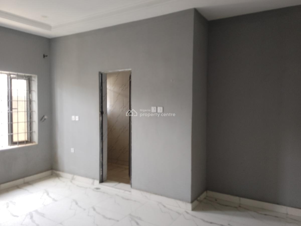 Luxury Two Bedroom Apartment, Opposite Stadium, Ushafa, Bwari, Abuja, Flat / Apartment for Rent