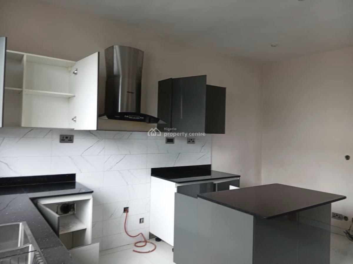 Deluxe 4 Bedroom Townhouse (separate Bq), Off Freedom Way, Lekki Phase 1, Lekki, Lagos, House for Rent