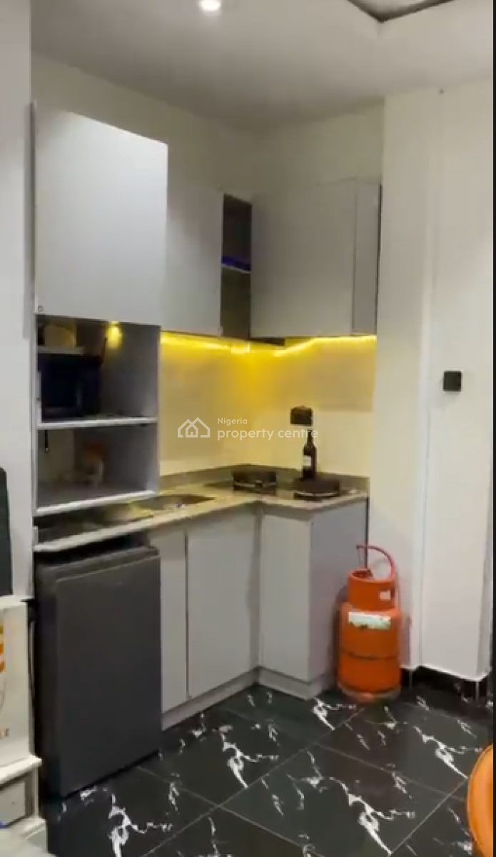 Fully Furnished Executive Studio Apartment, Eleganza Gardens Estate, Vgc, Lekki Phase 2, Lekki, Lagos, Flat / Apartment for Rent