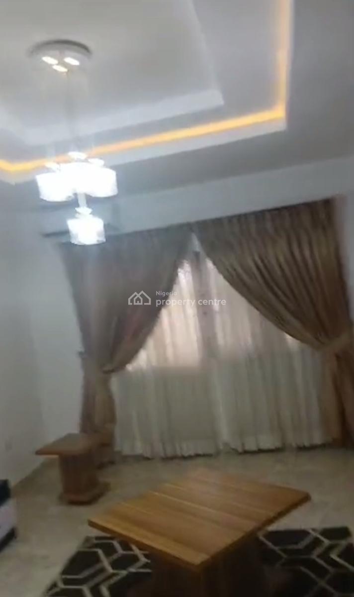 Serviced Spacious Standard Decent Three Bedroom Apartment, Life Camp, Abuja, Flat / Apartment for Rent