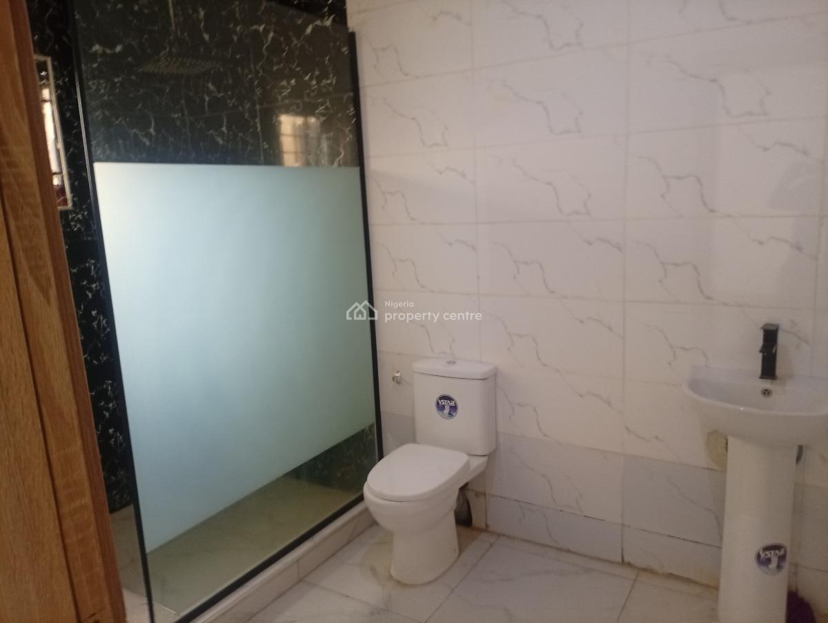 Exquisitely Finished and Spacious 4 Bedroom Terraced Duplex with a Bq, Guzape District, Abuja, Terraced Duplex for Rent