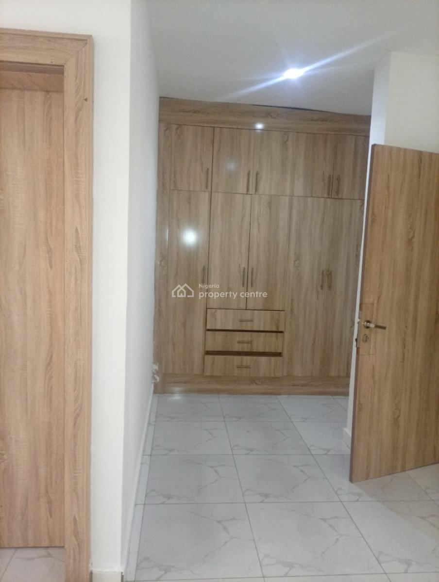 Exquisitely Finished and Spacious 4 Bedroom Terraced Duplex with a Bq, Guzape District, Abuja, Terraced Duplex for Rent