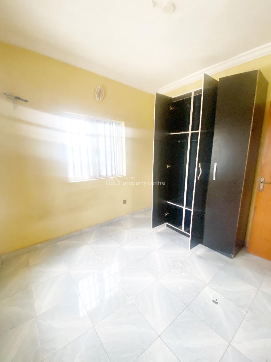 Luxury 2 Bedroom Flat, Olowora, Omole Phase 2, Ikeja, Lagos, Flat / Apartment for Rent