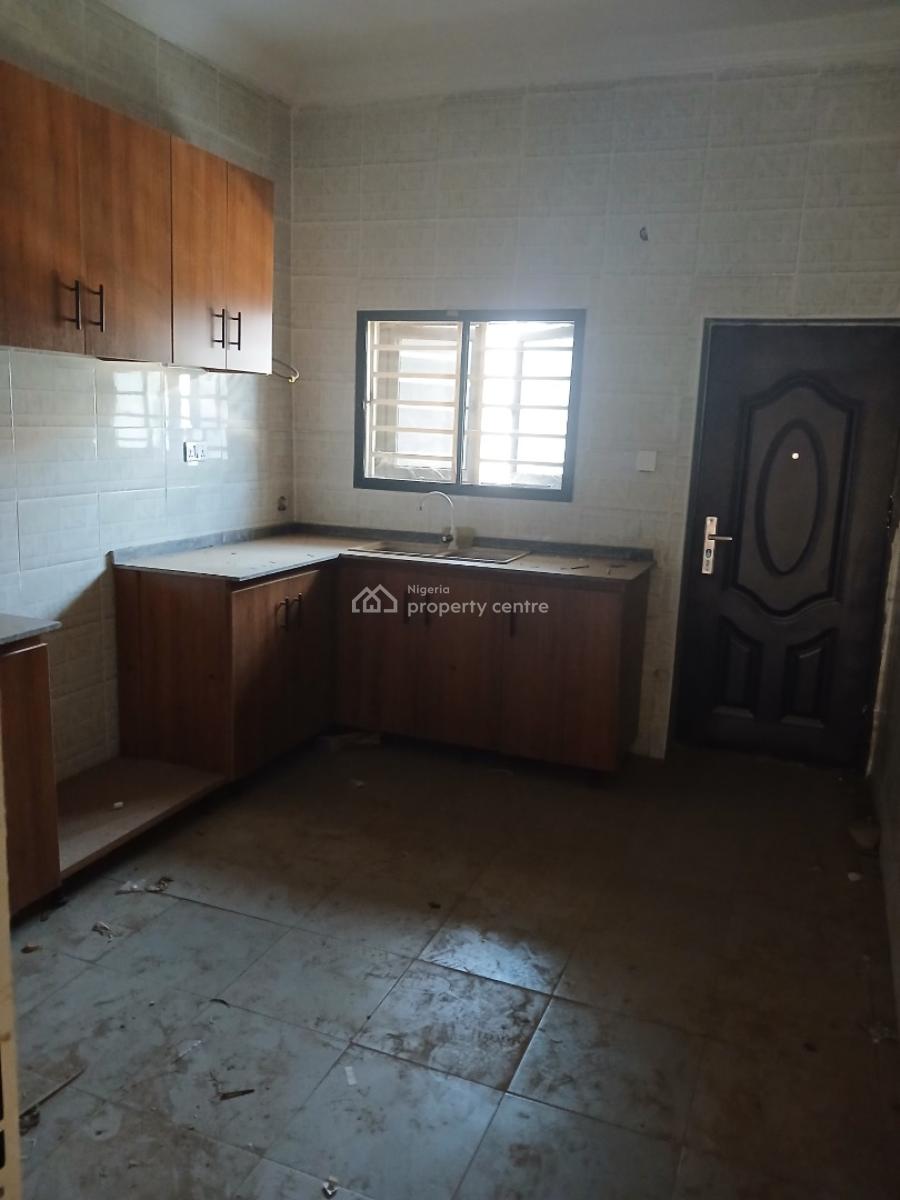 a Brand New 4-bedroom Terrace Duplex + 1bq, Idu-karmo, Abuja ( After Nizamiyel Hospital) Turkish Hospital., Idu Industrial, Abuja, Terraced Duplex for Rent