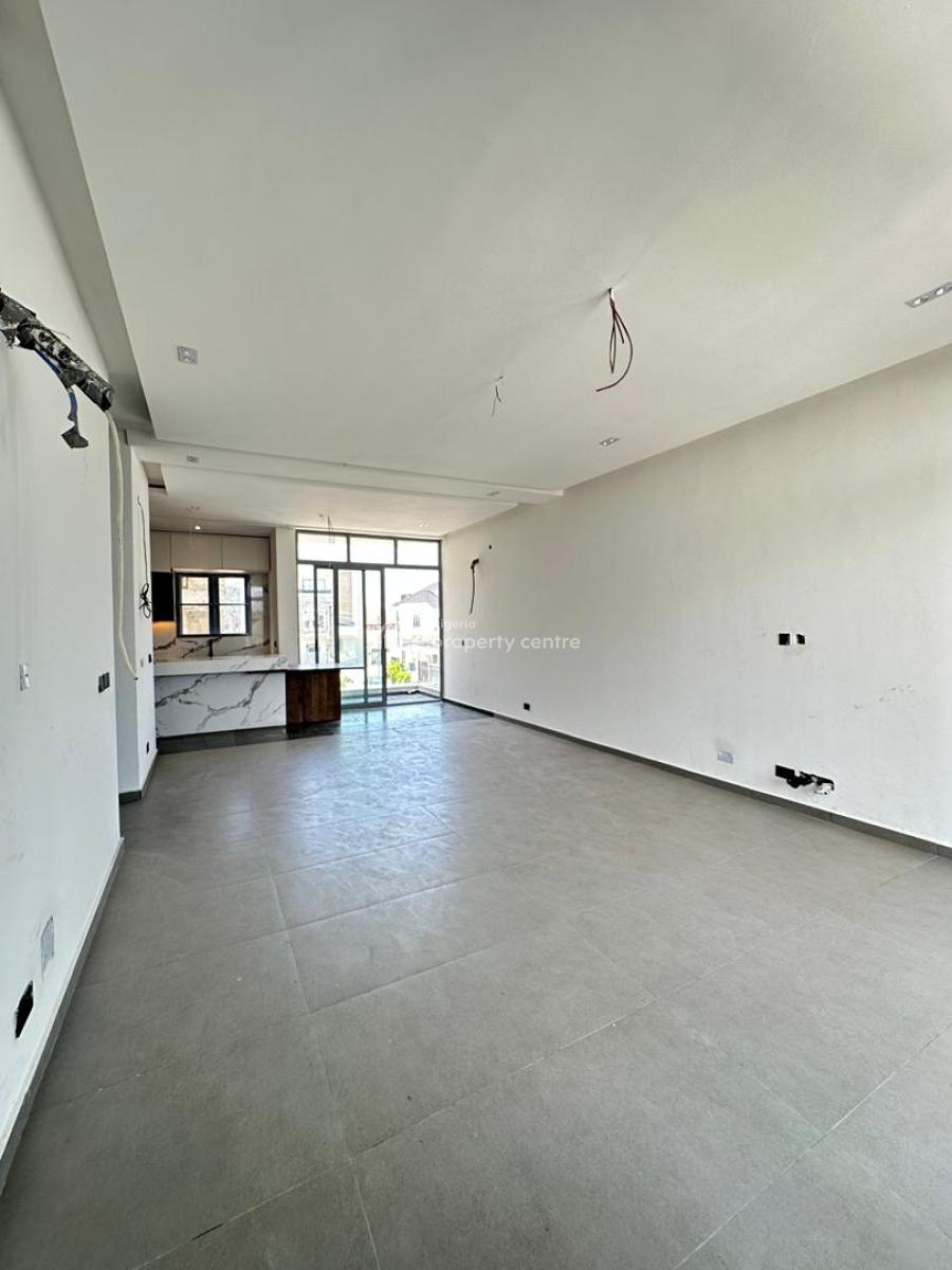 Exclusive Spacious 3 & 4 Bedroom Terrace Duplex +bq, Lekki Phase 1, Lekki, Lagos, Terraced Duplex for Sale
