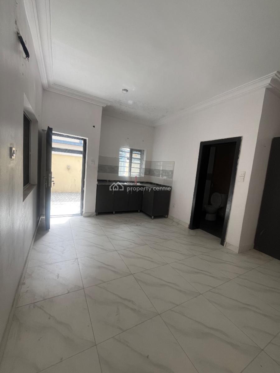 Self Contain, Mobile Road, Ogombo, Ajah, Lagos, Self Contain (single Rooms) for Rent