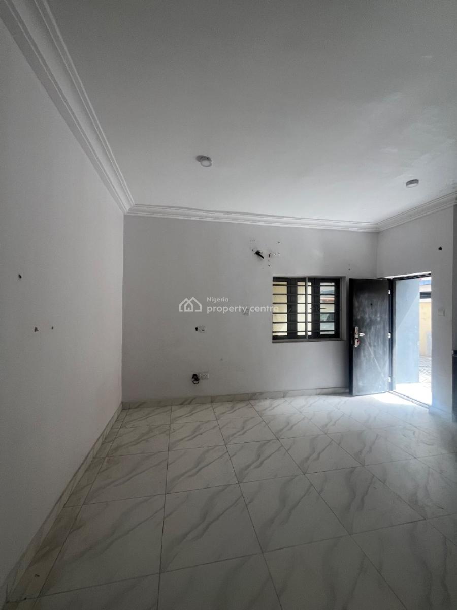 Self Contain, Mobile Road, Ogombo, Ajah, Lagos, Self Contain (single Rooms) for Rent