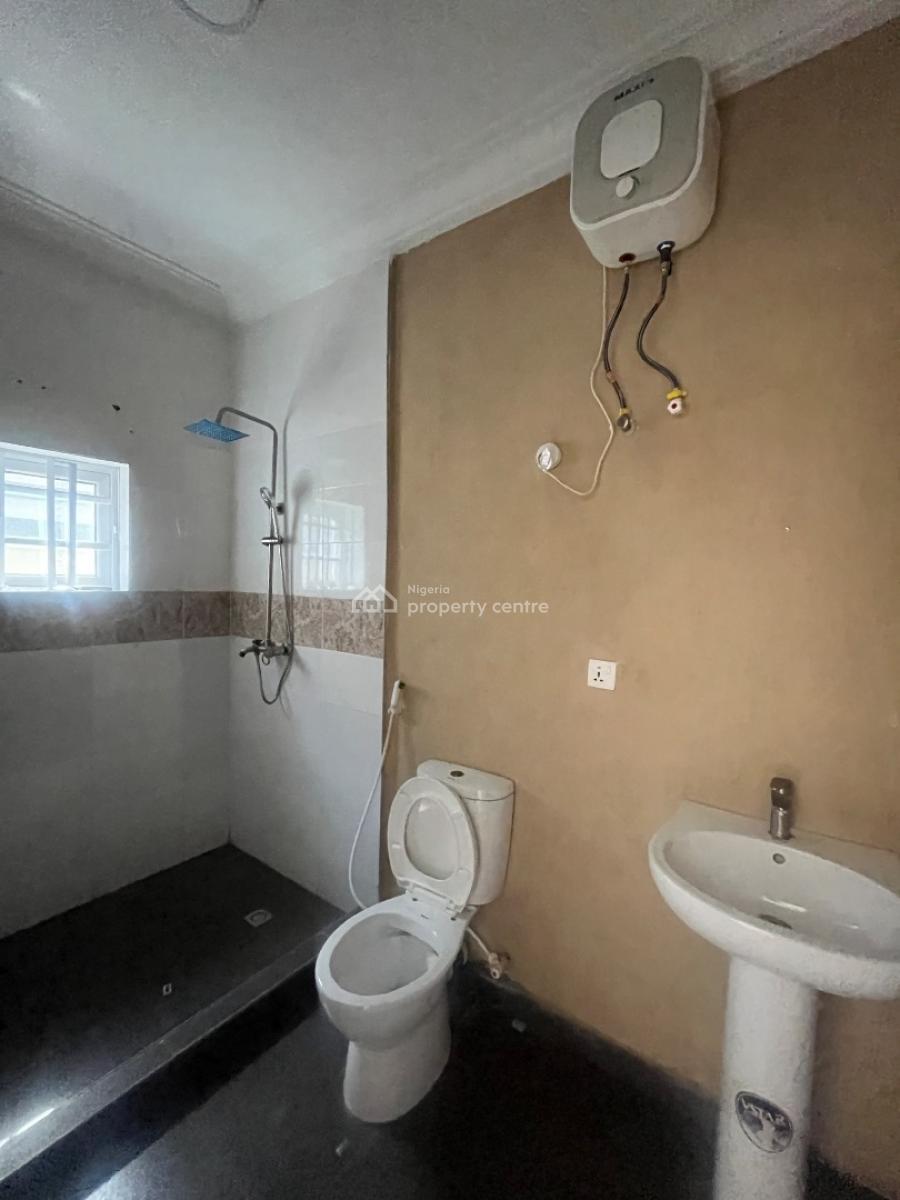 Self Contain, Mobile Road, Ogombo, Ajah, Lagos, Self Contain (single Rooms) for Rent