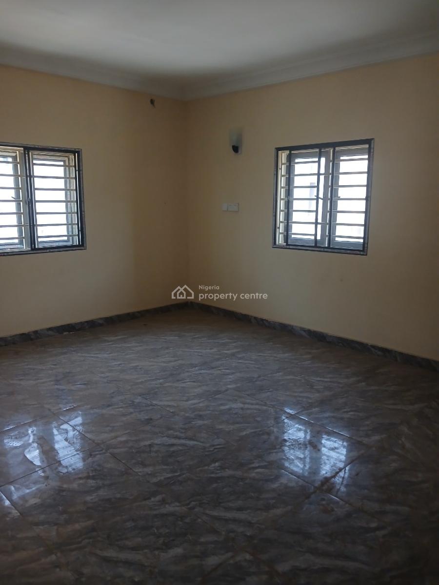 a Brand New Spacious 3-bedroom Flat + 1bq, Idu-karmo Abuja. ( After Nizamiyel Hospital) Turkish Hospital, Idu Industrial, Abuja, Flat / Apartment for Rent