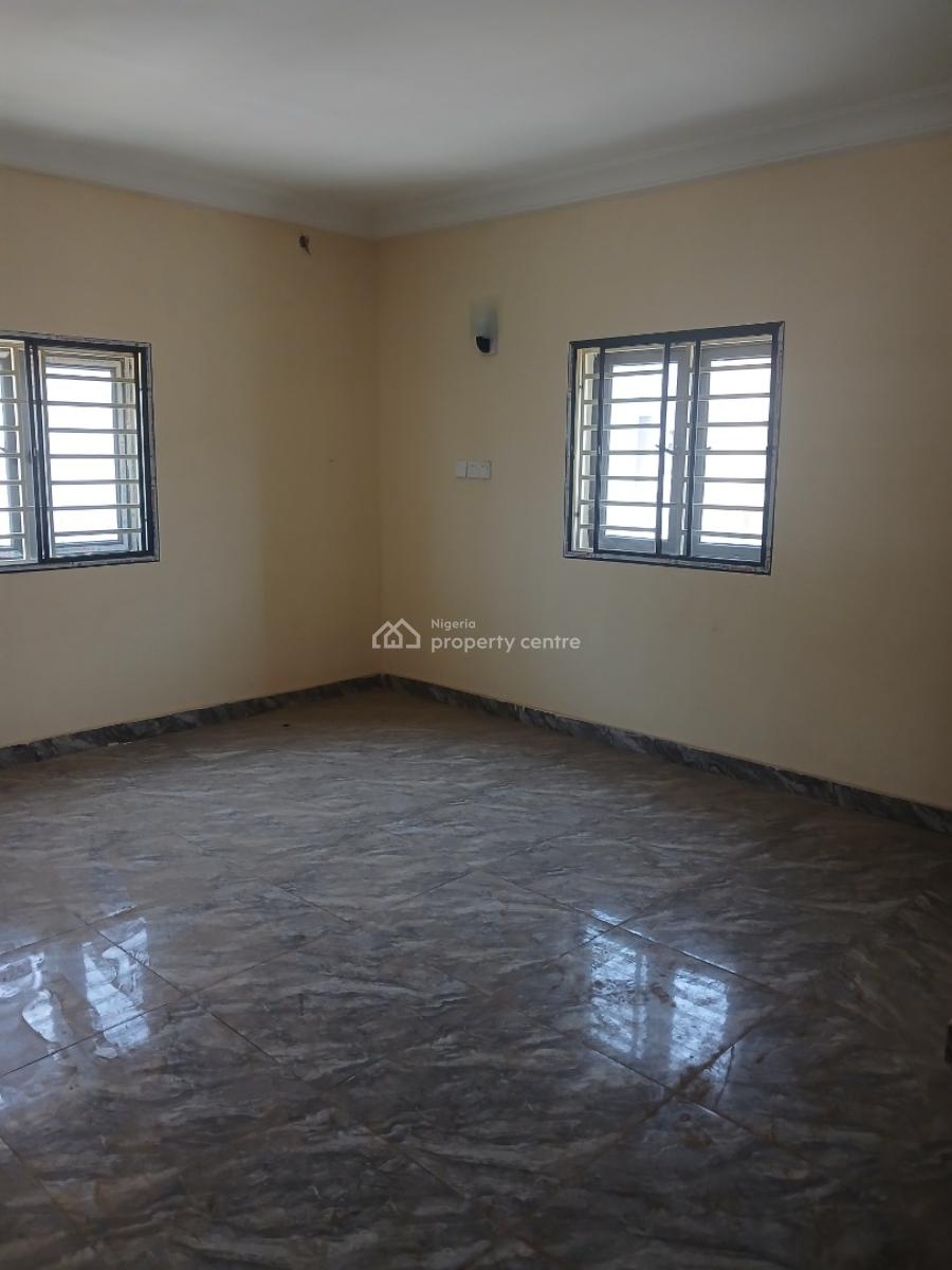 a Brand New Spacious 3-bedroom Flat + 1bq, Idu-karmo Abuja. ( After Nizamiyel Hospital) Turkish Hospital, Idu Industrial, Abuja, Flat / Apartment for Rent