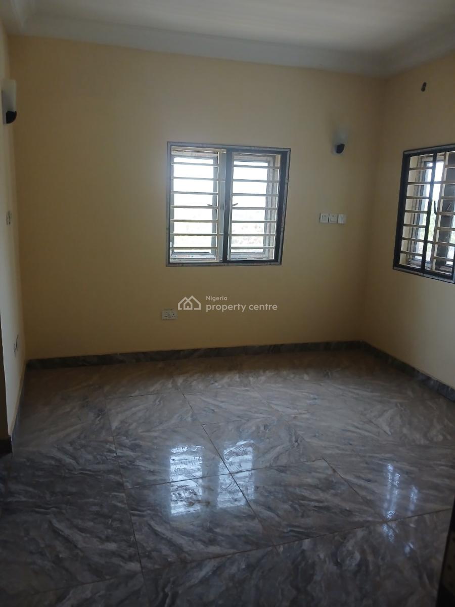 a Brand New Spacious 3-bedroom Flat + 1bq, Idu-karmo Abuja. ( After Nizamiyel Hospital) Turkish Hospital, Idu Industrial, Abuja, Flat / Apartment for Rent