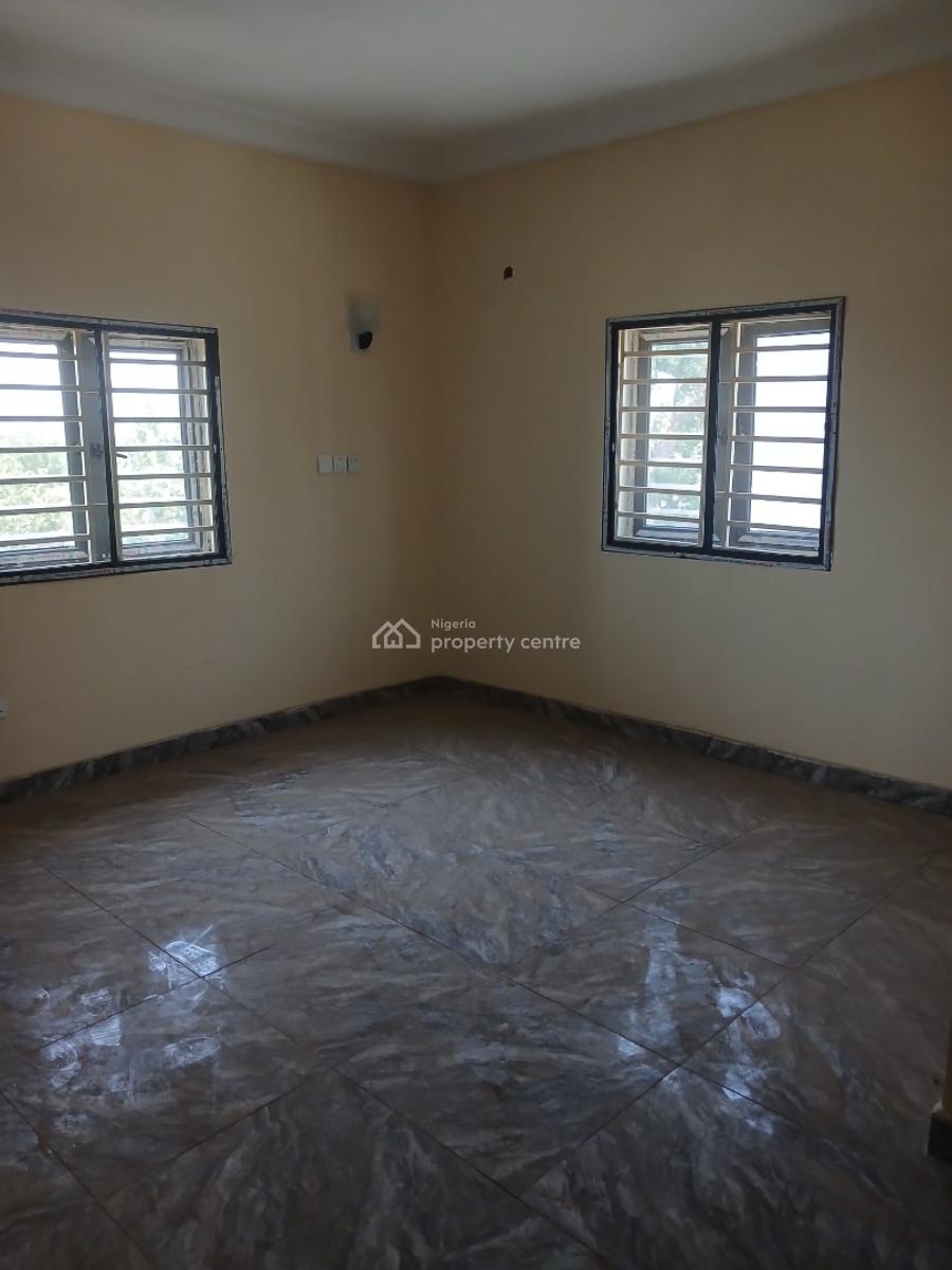 a Brand New Spacious 3-bedroom Flat + 1bq, Idu-karmo Abuja. ( After Nizamiyel Hospital) Turkish Hospital, Idu Industrial, Abuja, Flat / Apartment for Rent