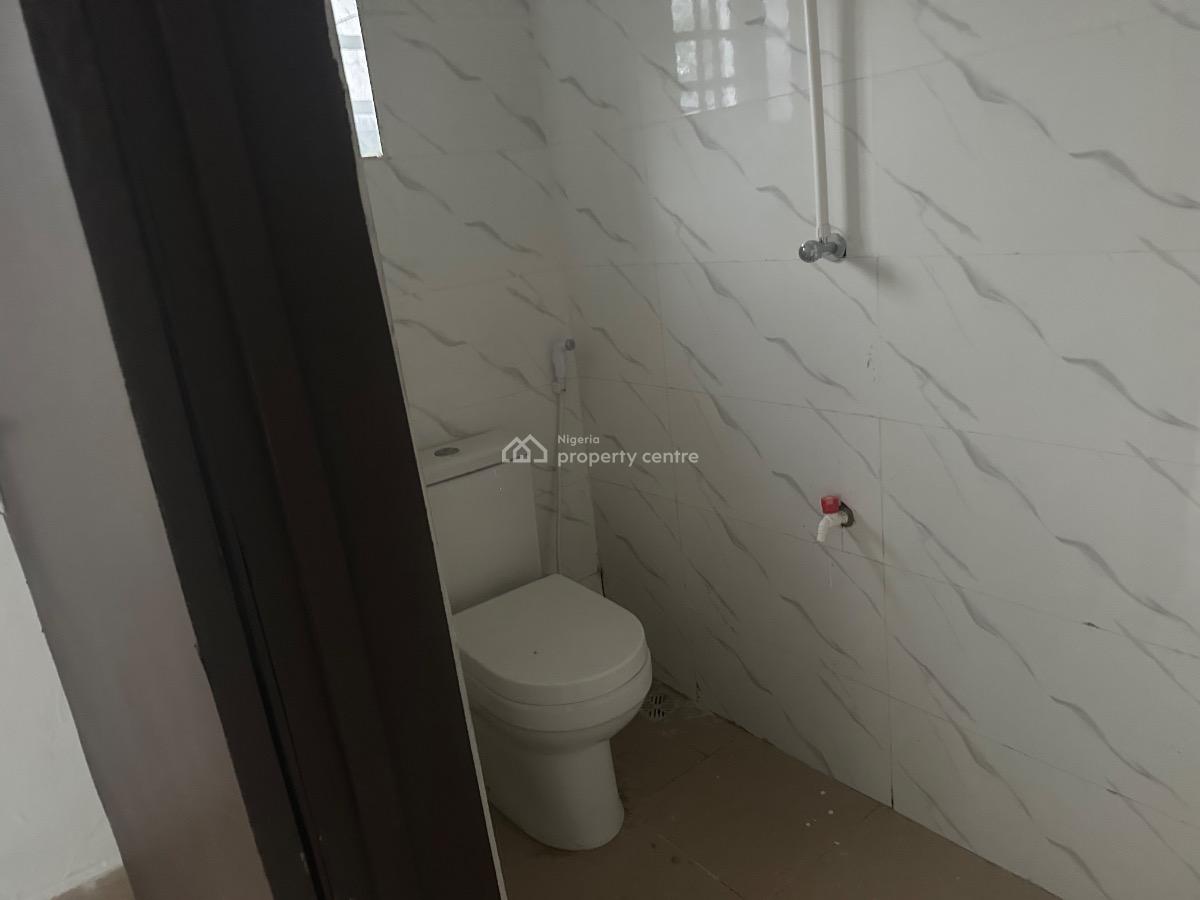 Luxury 2 Bedroom Flat Well Paved Road, Elesekan Road Ibeju Lekki, Bogije, Ibeju Lekki, Lagos, Flat / Apartment for Rent