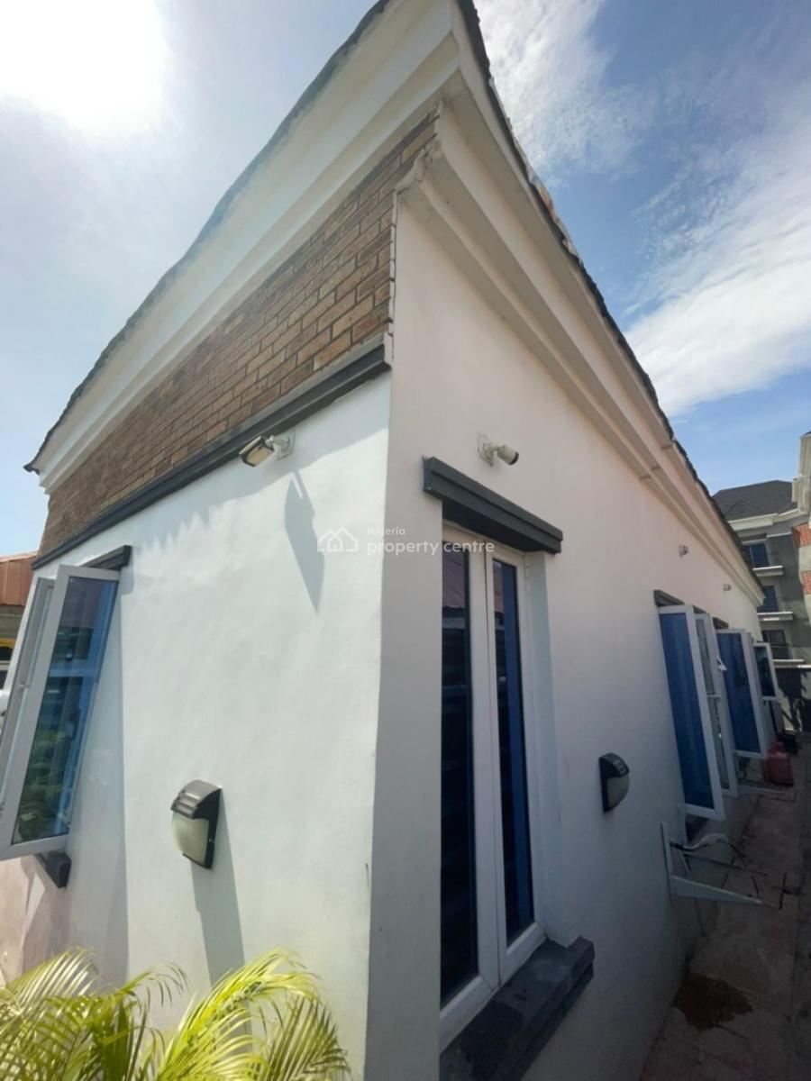 Sharp 3 Bedroom Bungalow Alone in Compound in a Secured Estate, Sangotedo, Sangotedo, Ajah, Lagos, Flat / Apartment for Rent