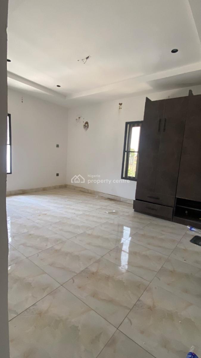 Spacious 3 Bedroom Flat + Bq  Jahi, Jahi Gilmore, Jahi, Abuja, Flat / Apartment for Rent
