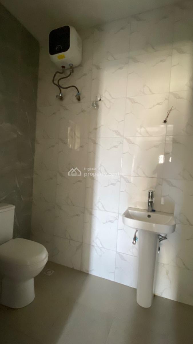 Spacious 3 Bedroom Flat + Bq  Jahi, Jahi Gilmore, Jahi, Abuja, Flat / Apartment for Rent