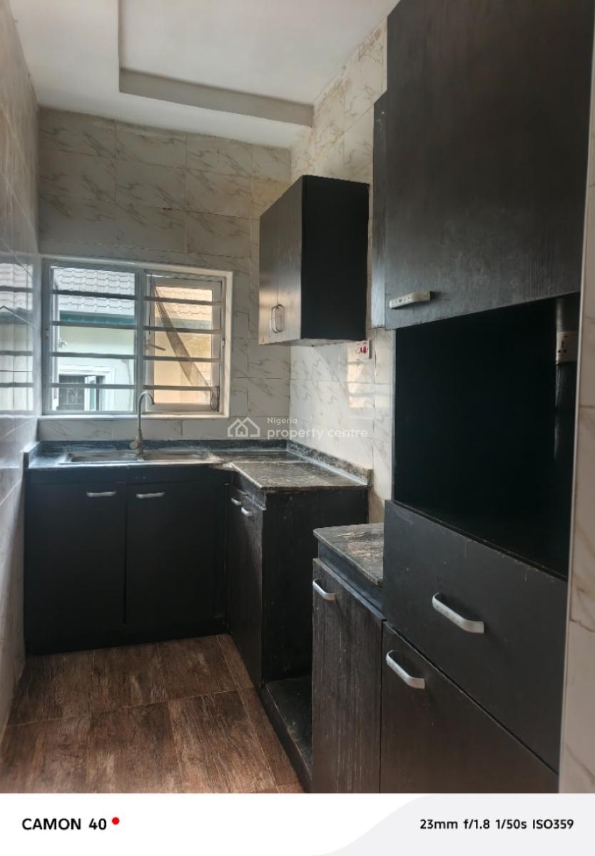 Luxury 2 Bedroom Flat Upstairs in an Estate at Badore Ajah, Badore Ajah, Badore, Ajah, Lagos, Flat / Apartment for Rent