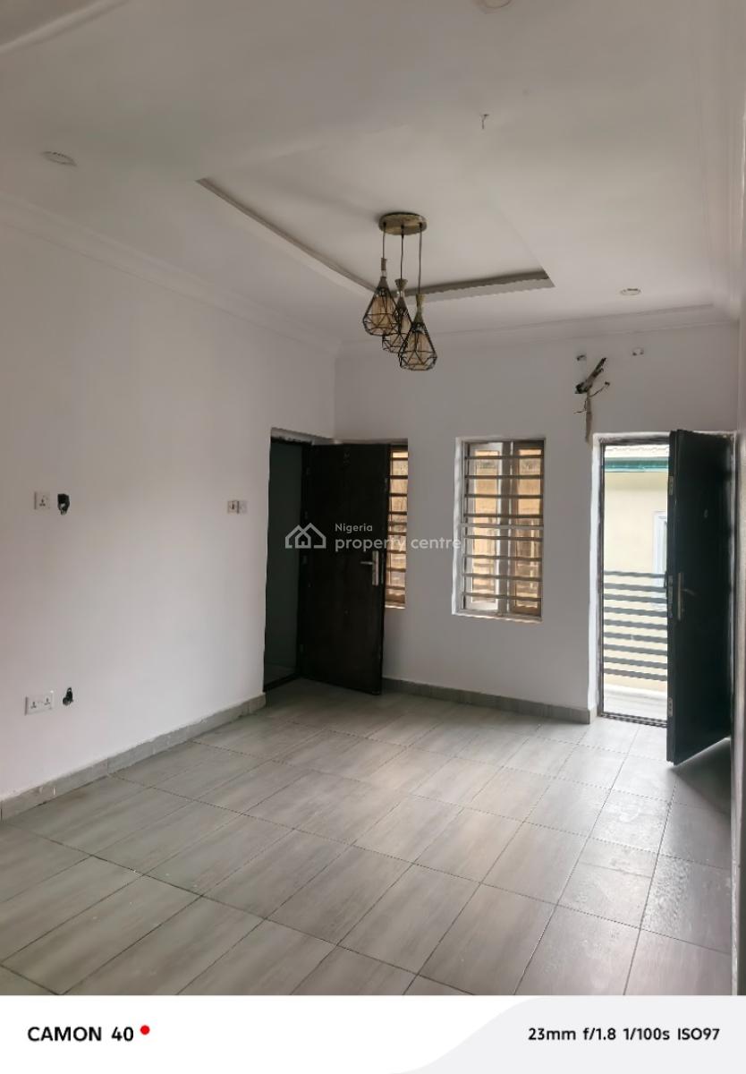Luxury 2 Bedroom Flat Upstairs in an Estate at Badore Ajah, Badore Ajah, Badore, Ajah, Lagos, Flat / Apartment for Rent