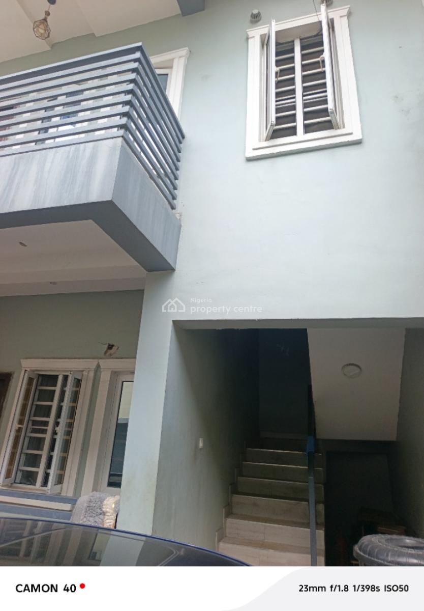 Luxury 2 Bedroom Flat Upstairs in an Estate at Badore Ajah, Badore Ajah, Badore, Ajah, Lagos, Flat / Apartment for Rent