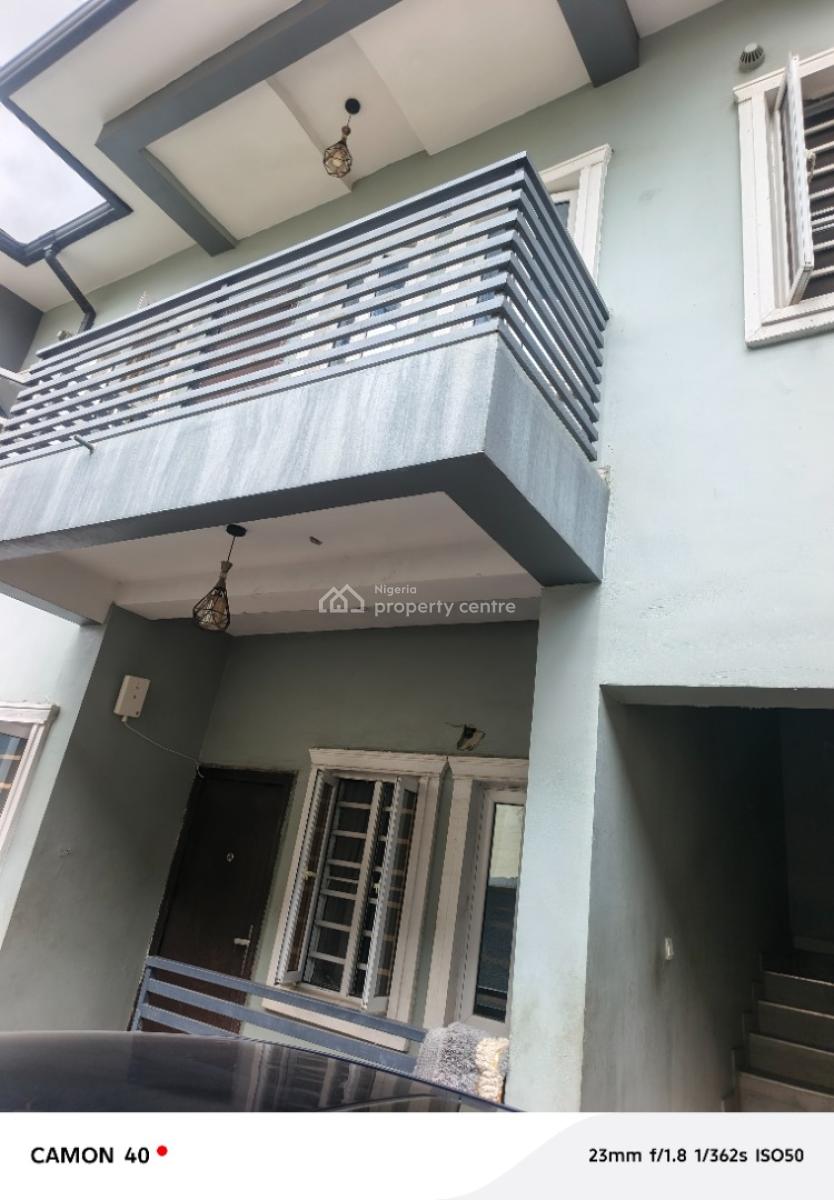 Luxury 2 Bedroom Flat Upstairs in an Estate at Badore Ajah, Badore Ajah, Badore, Ajah, Lagos, Flat / Apartment for Rent