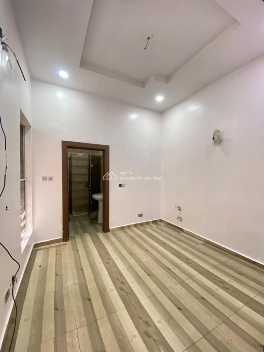 5 Bedroom Duplex for Restaurants Or Bar Use, Osapa London, Osapa, Lekki, Lagos, School for Rent