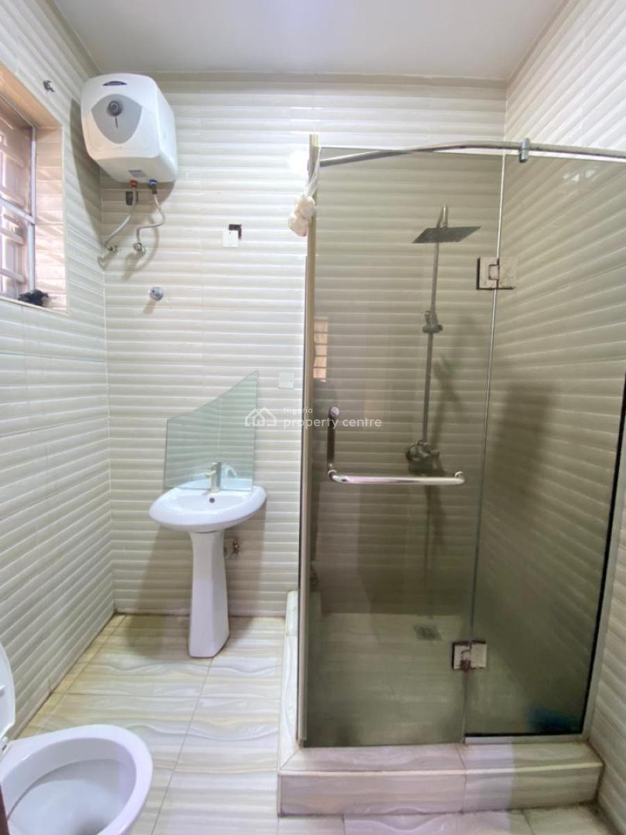 5 Bedroom Duplex for Restaurants Or Bar Use, Osapa London, Osapa, Lekki, Lagos, School for Rent