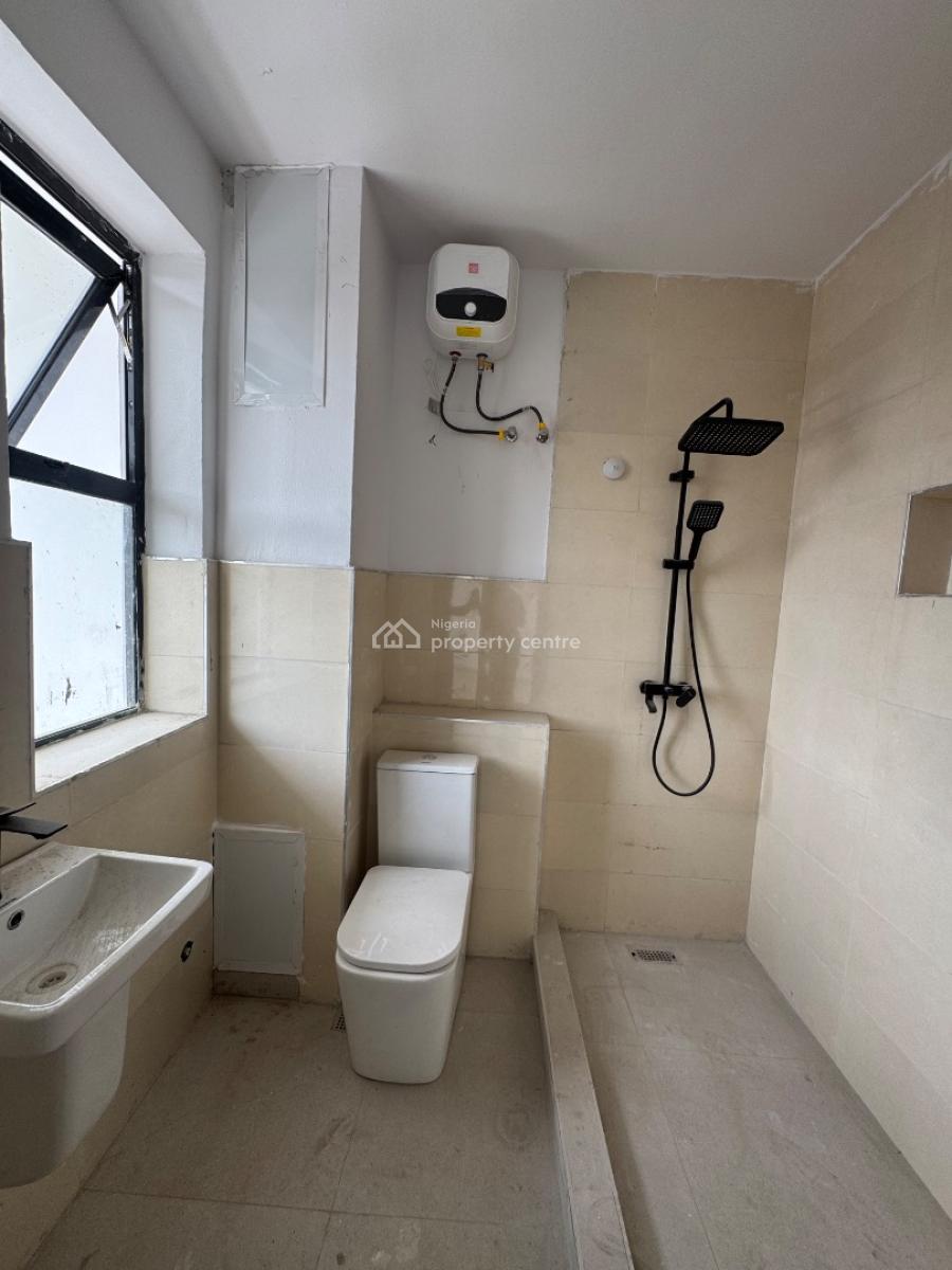 Three (3) Bedroom Maisonette, Lekki Expressway, Lekki, Lagos, House for Sale