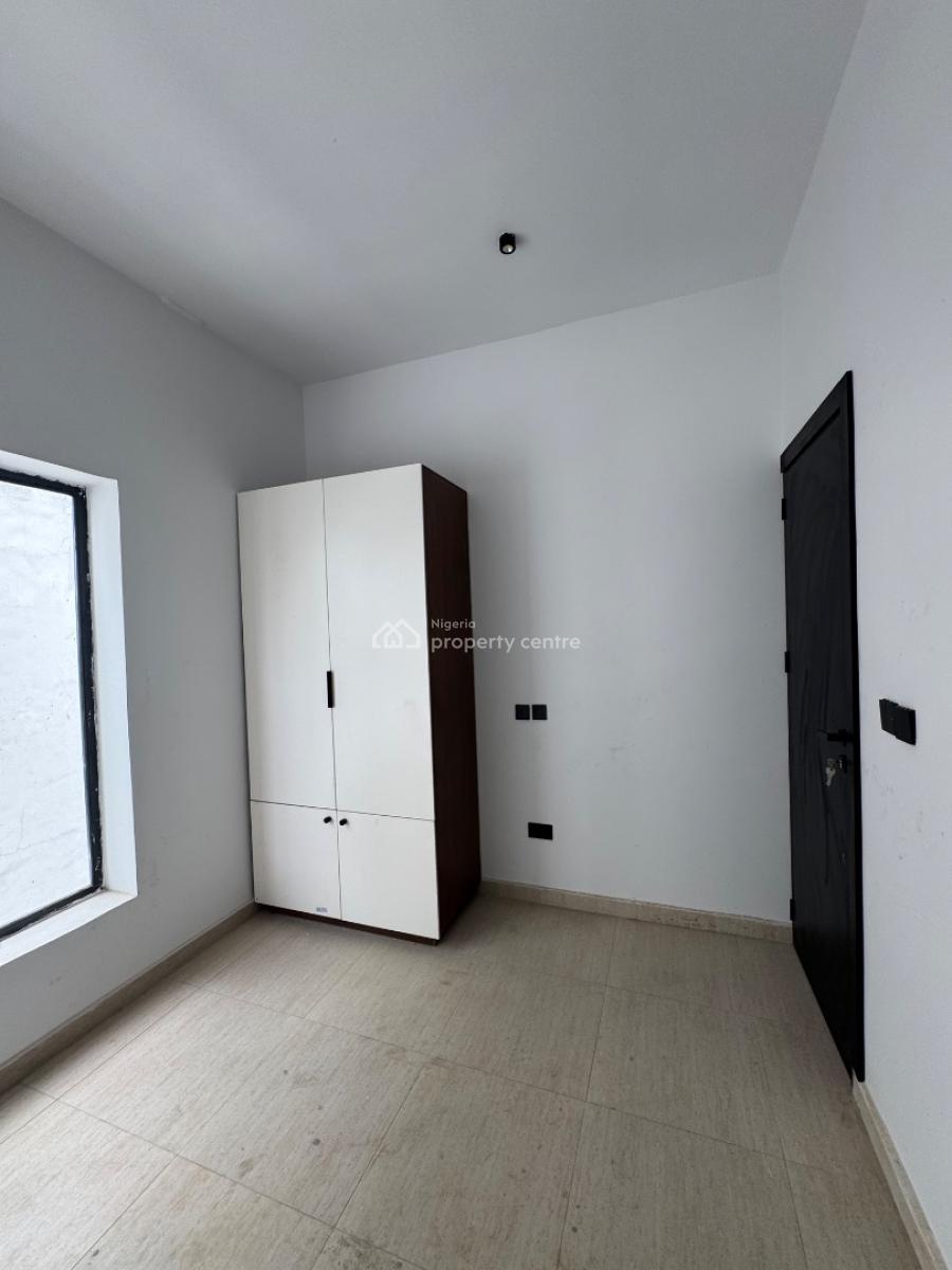 Three (3) Bedroom Maisonette, Lekki Expressway, Lekki, Lagos, House for Sale