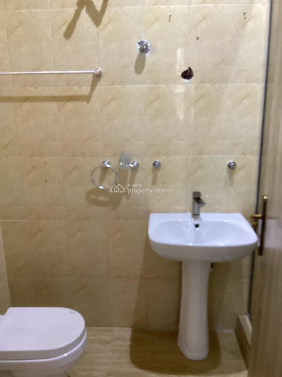 Brand New 3 Bedroom Flat with a Bq, Lekki Phase 1, Lekki, Lagos, Flat / Apartment for Rent