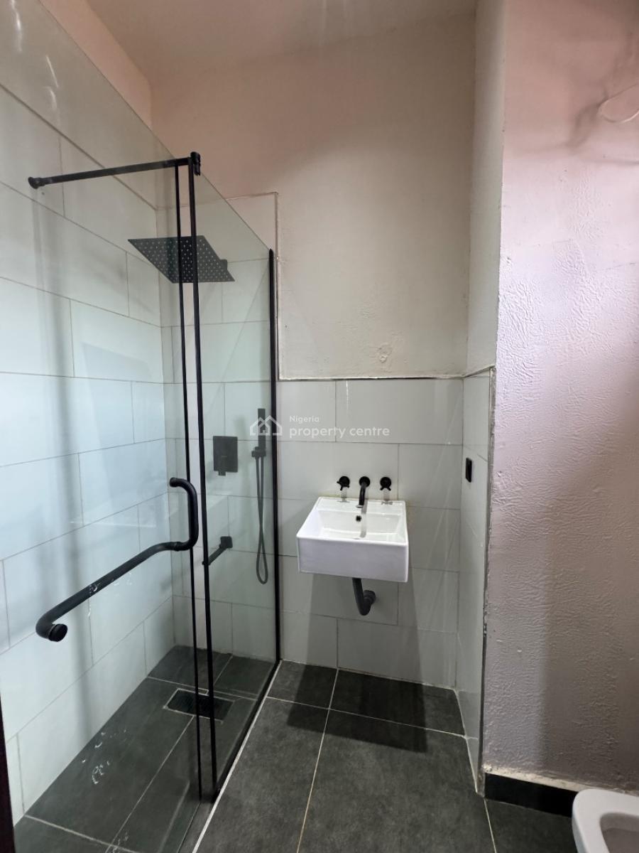 Architectural 1 & 3 Bedroom Apartment, Lekki Phase 1, Lekki, Lagos, Flat / Apartment for Sale