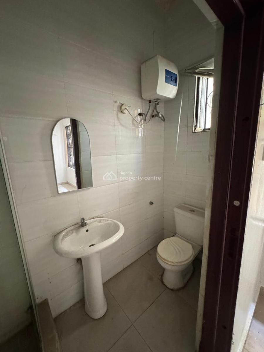 Mini Flat Downstairs with an Open Plan Kitchen in a Nice Estate, Bera Estate,  Chevron, Lekki, Lagos, Mini Flat (room and Parlour) for Rent